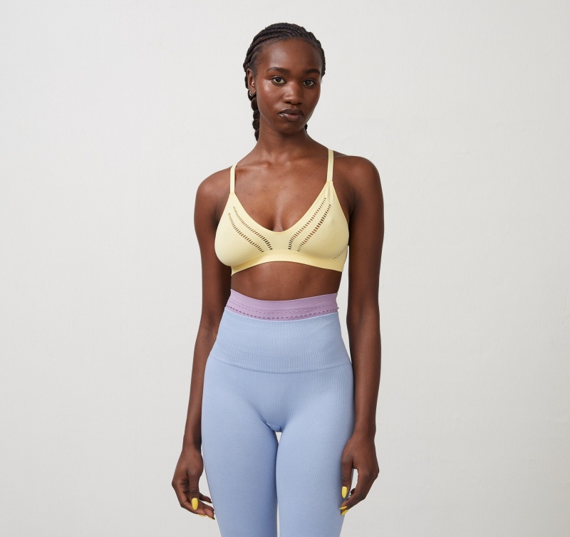 Organic Basics ORGANIC COTTON Seamless Triangle Bra Lemonade | 24163-XPGT