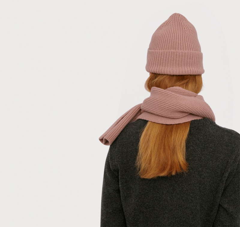 Organic Basics RECYCLED WOOL Rib Scarf Roze | 56781-XMSR