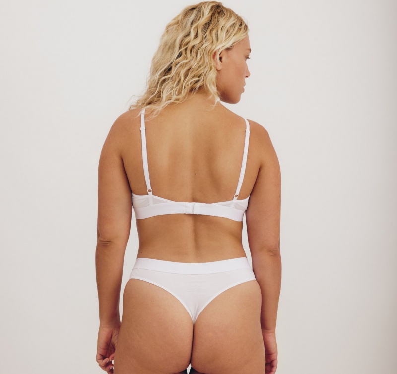 Organic Basics TENCEL™ LYOCELL Soft Touch String Wit | 54896-YZFN
